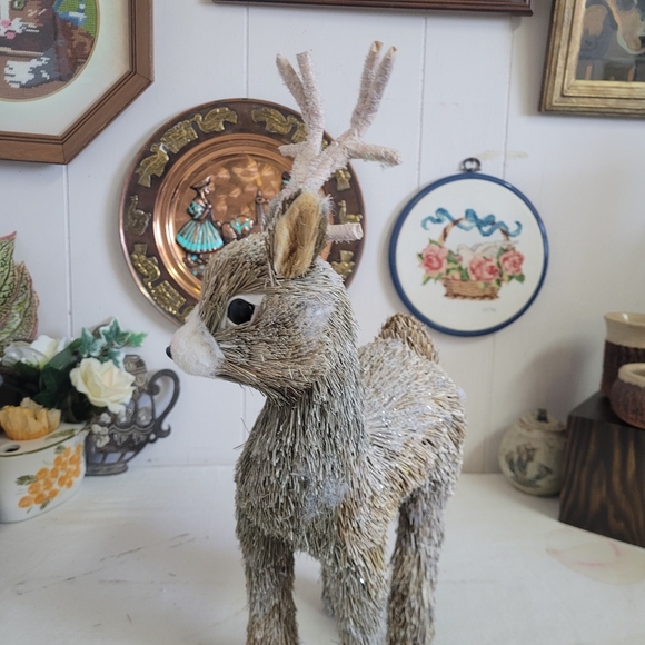 Woodland Deer Straw - Picture 6 of 13